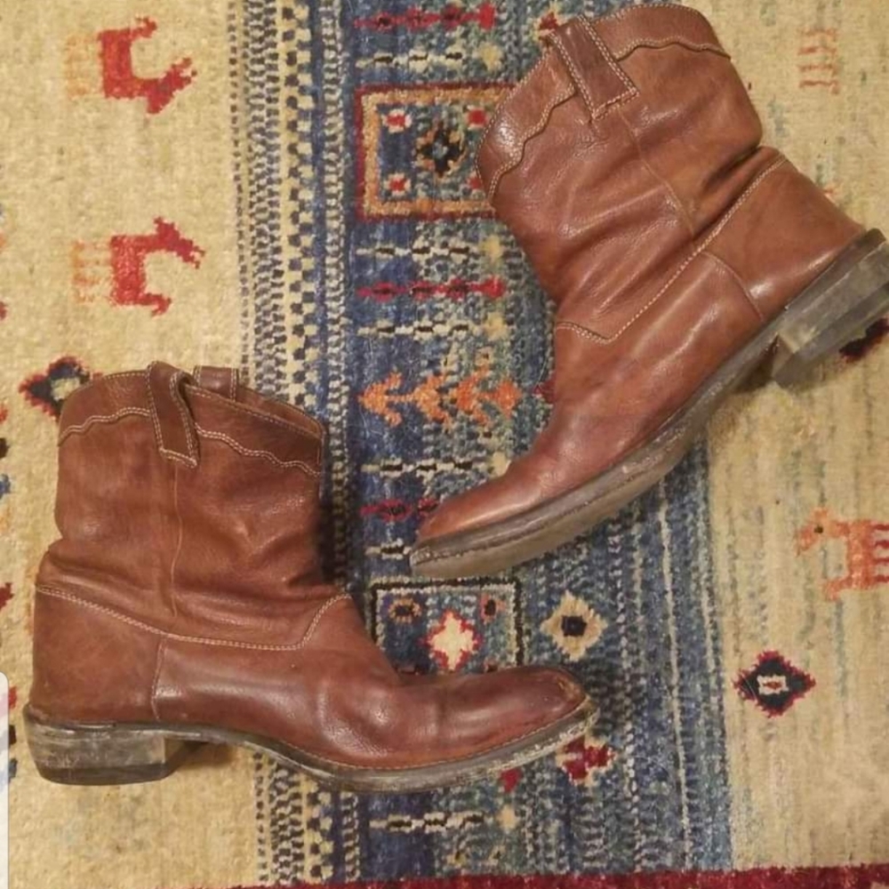 Vera Cuoio Italian Leather Ankle Boots